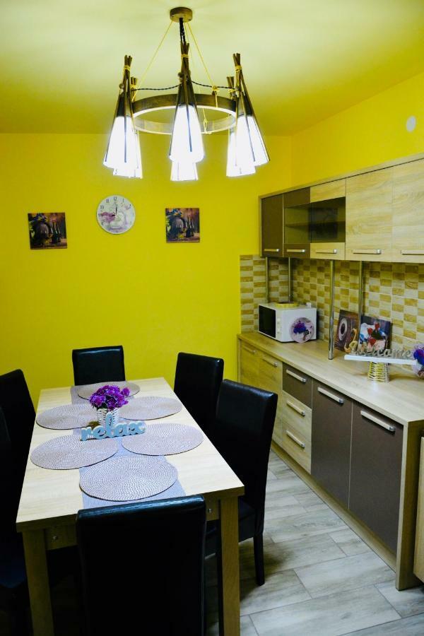 Отель Casa Iris Center Сибиу Экстерьер фото