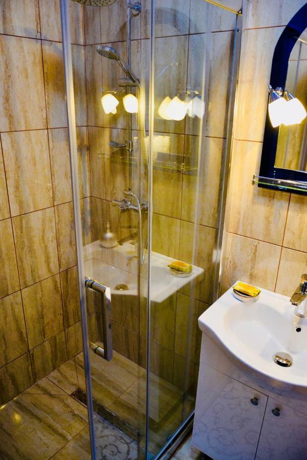 Отель Casa Iris Center Сибиу Экстерьер фото